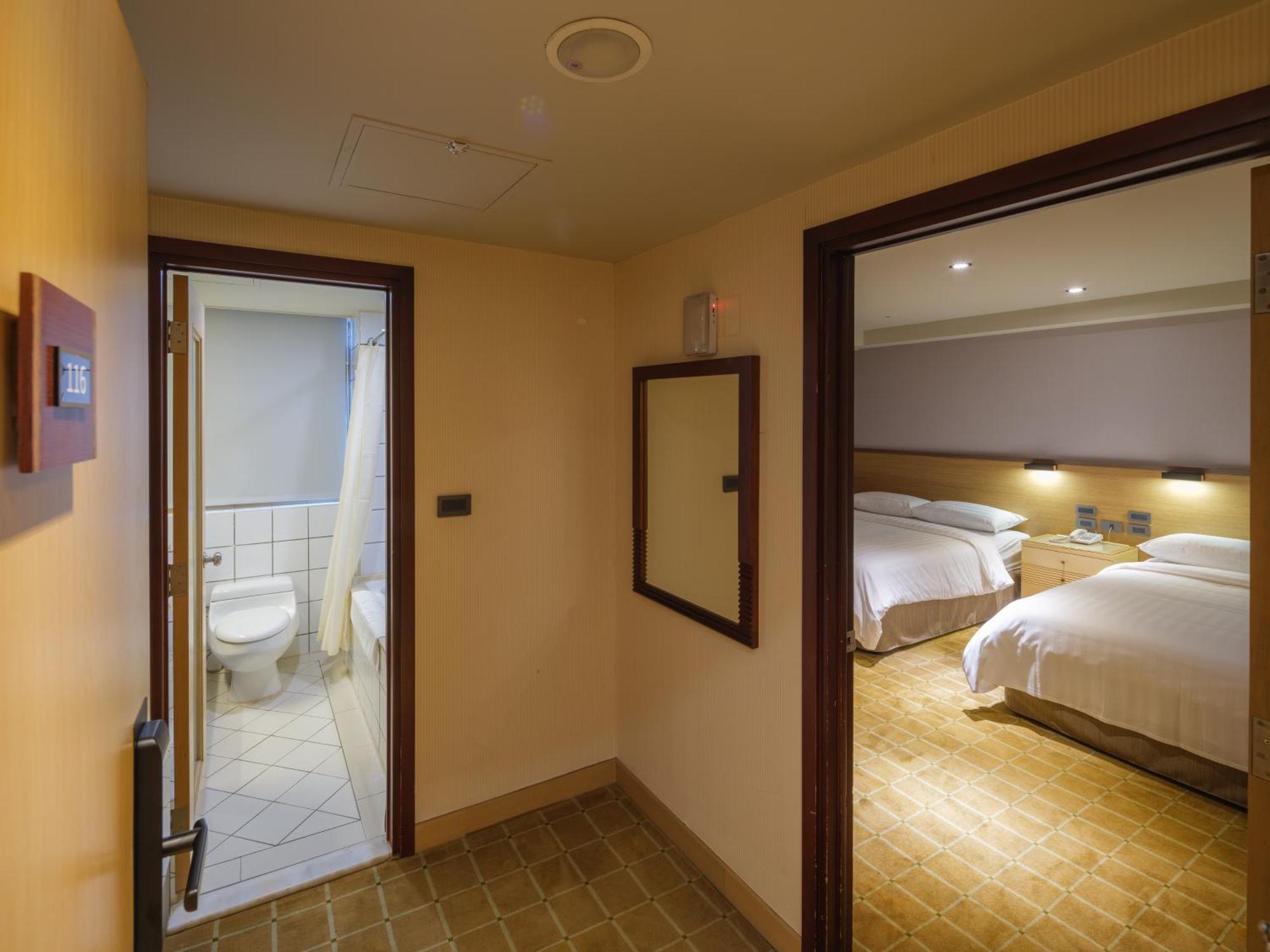 Rich & Free Hotel - Fuzhong 富逸旅趣-板橋府中館 Taipé Exterior foto