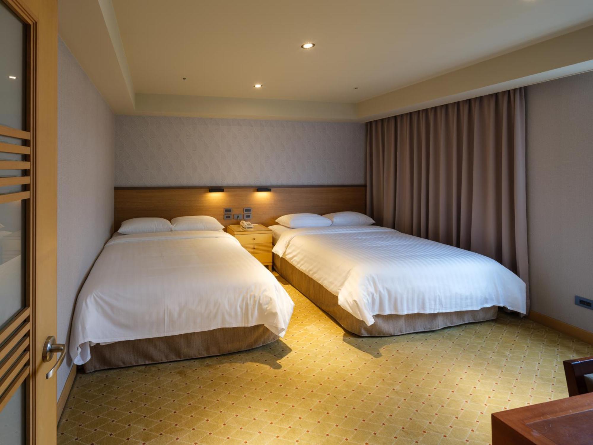 Rich & Free Hotel - Fuzhong 富逸旅趣-板橋府中館 Taipé Exterior foto